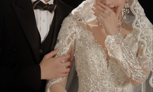 【婴儿脸上黄黄的有点小痘痘】婴儿脸颊发黄能自愈吗 - 婴儿脸上面发黄网