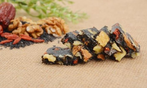 婴儿脸上面发黄怎么办-【婴儿脸上黄黄的有点小痘痘】婴儿脸颊发黄能自愈吗 - 婴儿脸上面发黄网